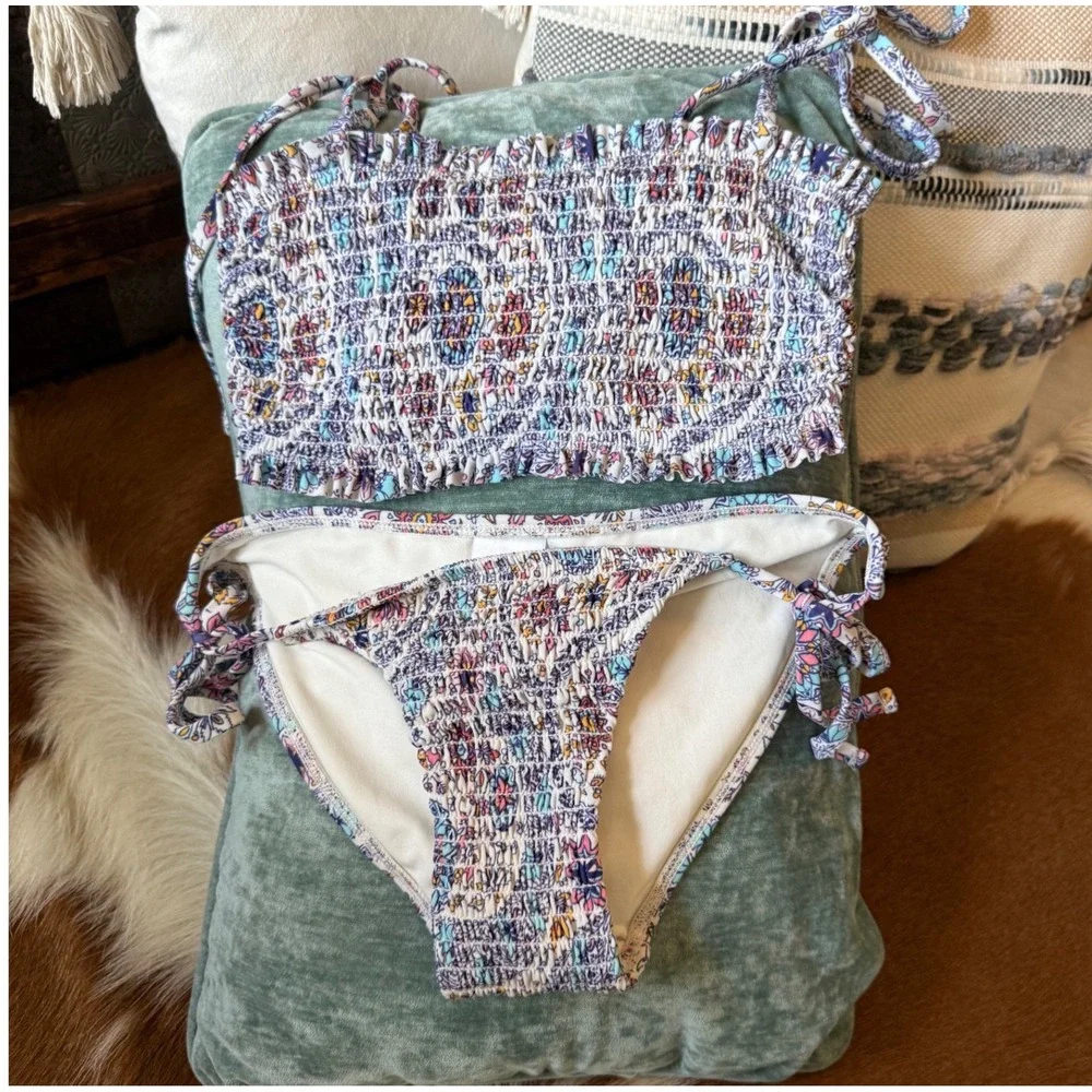 Xhilaration smocked bikini